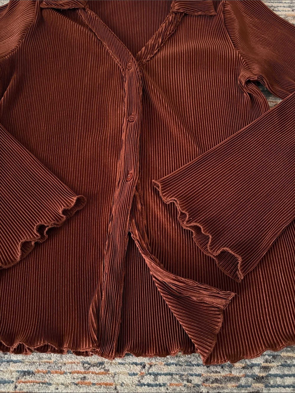 Gilli Rust Pleated Button-Front Top - Picture 4 of 6